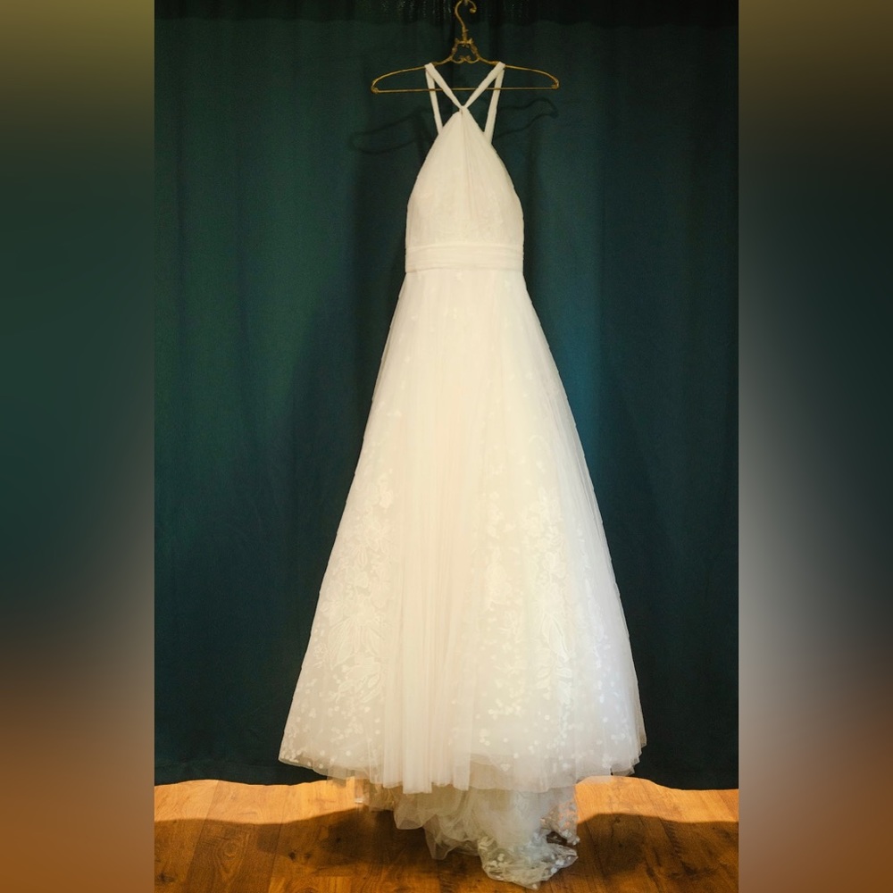 Nouvelle Amsale Ivory Wedding Gown
